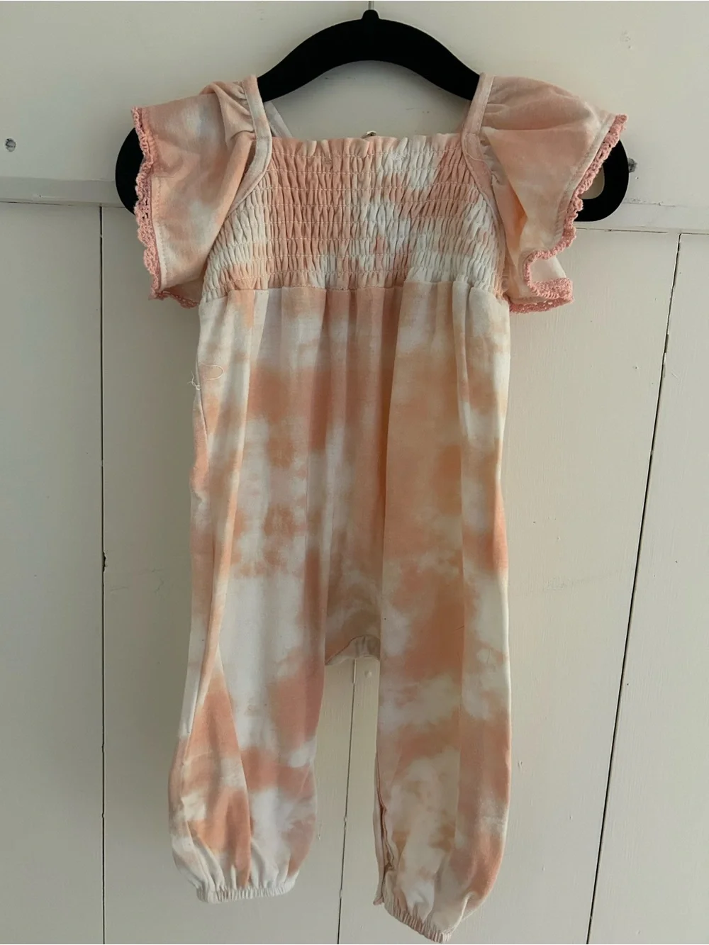 Jessica Simpson Peach and White Tie-Dye Flutter Romper Set